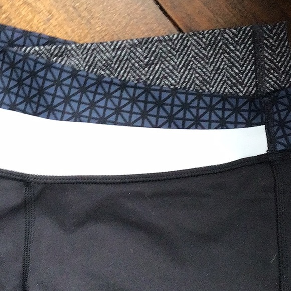 Lululemon Astro Yoga Pants - Picture 2 of 5